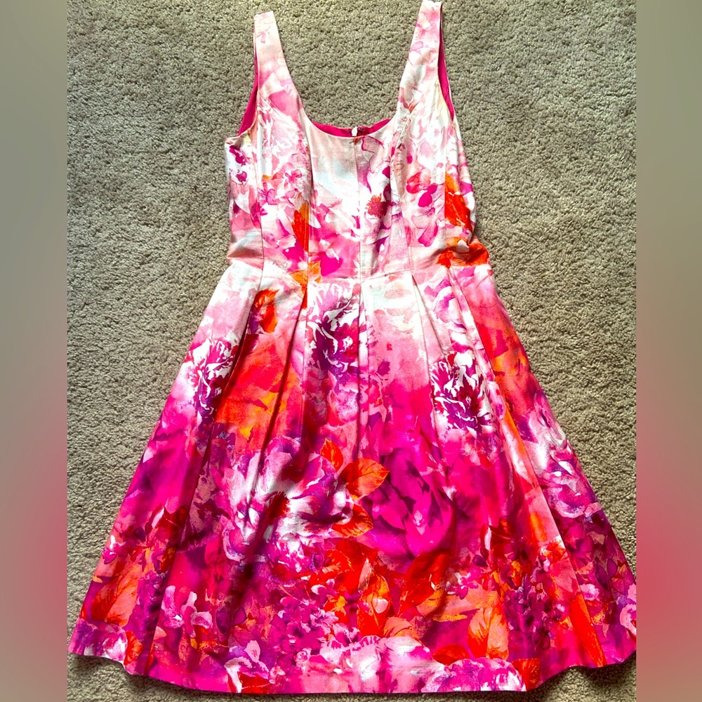 Summer Floral Fit & Flare Dress *with pockets!!*